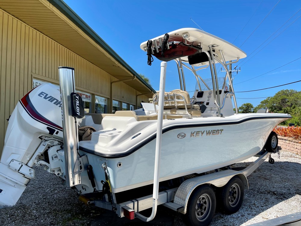 14 Key West Center Console 239fs Ingman Marine